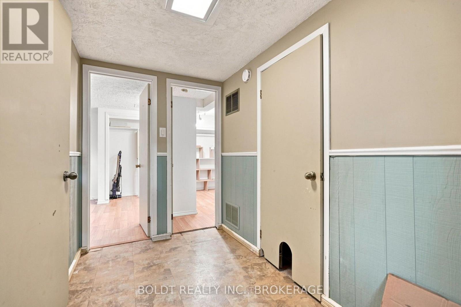 11 Abraham Drive, St. Catharines (Lakeshore), Ontario  L2M 6K7 - Photo 25 - X13675608