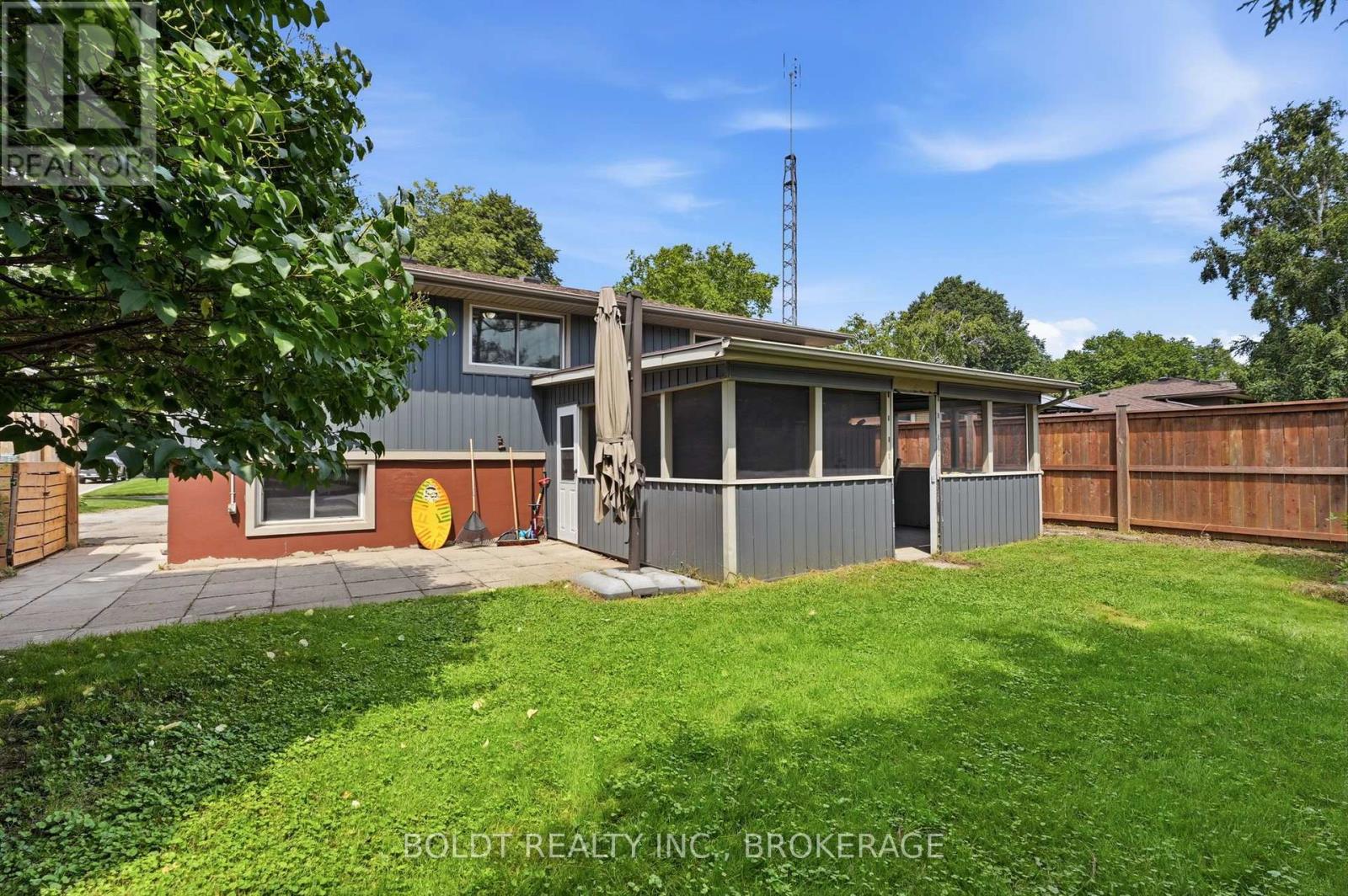 11 Abraham Drive, St. Catharines (Lakeshore), Ontario  L2M 6K7 - Photo 29 - X13675608