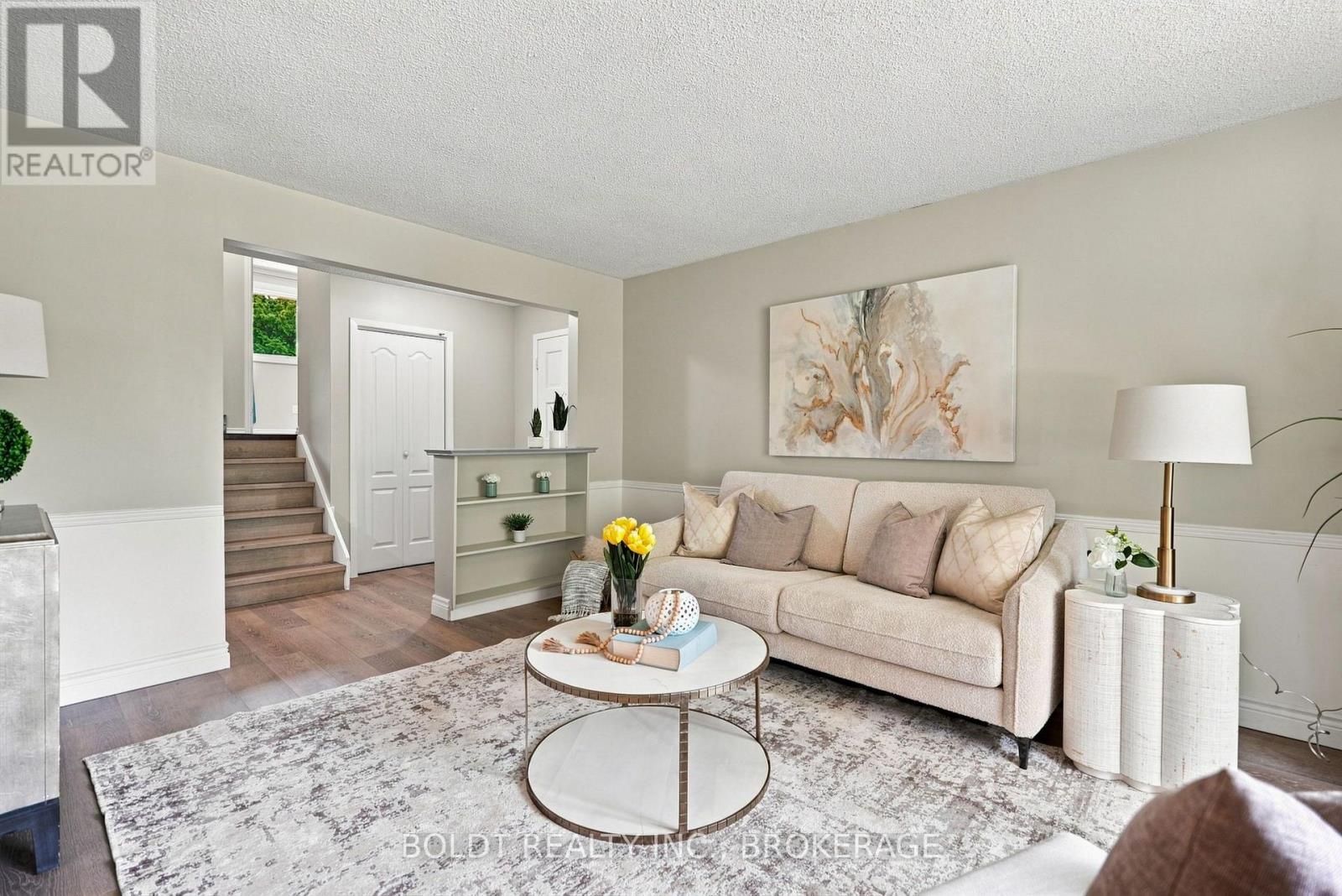11 Abraham Drive, St. Catharines (Lakeshore), Ontario  L2M 6K7 - Photo 8 - X13675608
