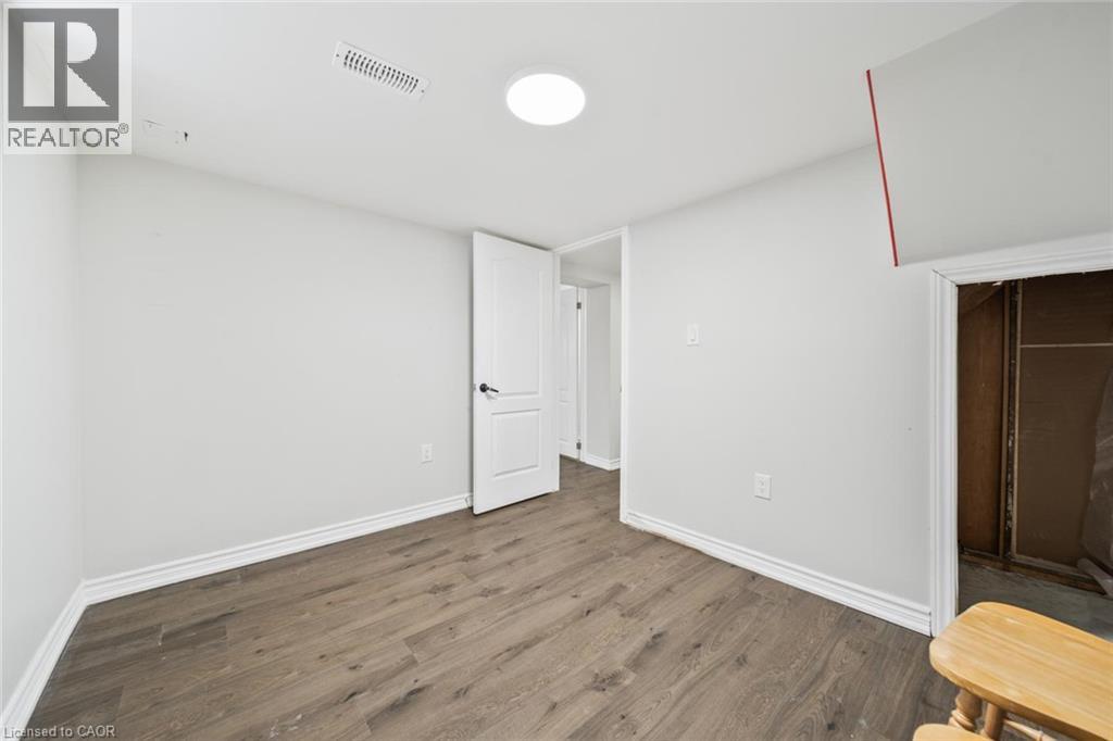 40 Donald Street, Kitchener, Ontario  N2B 3G5 - Photo 40 - 40851367