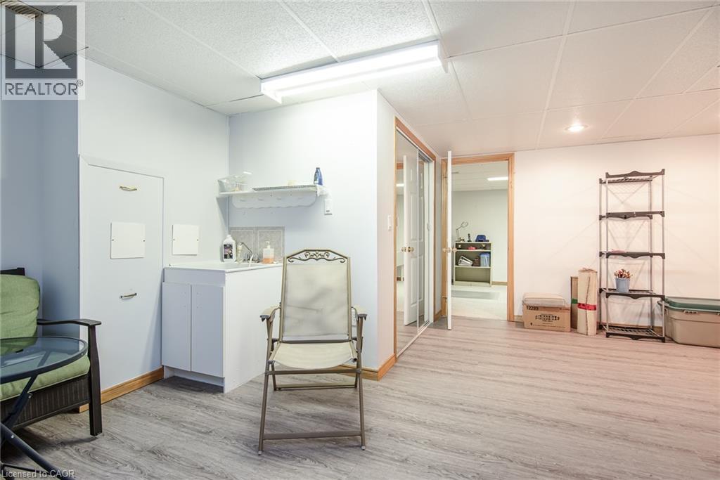 60 Pine Ridge Rd Road, Belwood, Ontario  N0B 1J0 - Photo 32 - 40853693
