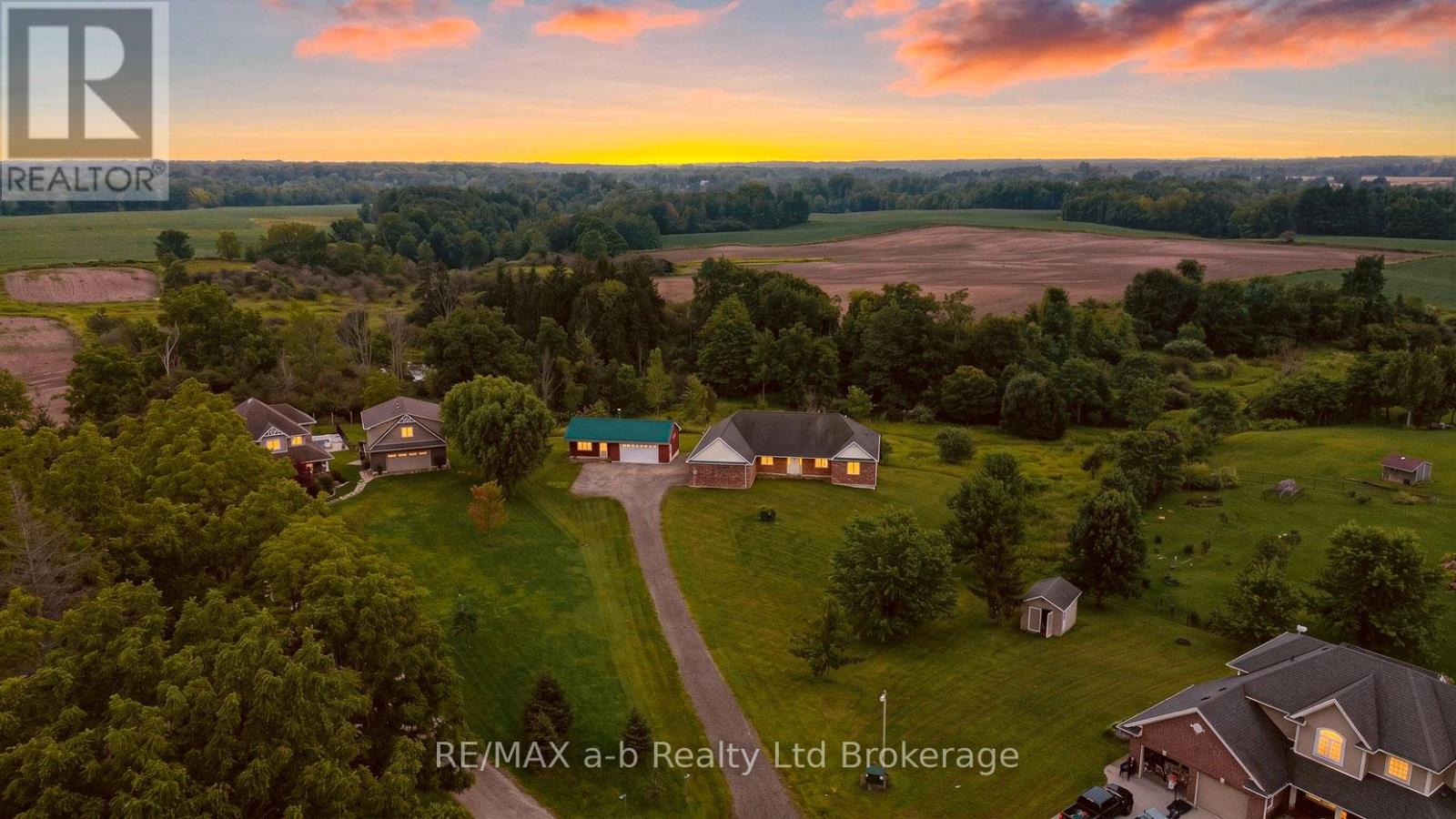 8827 PRINCE STREET, Dutton/Dunwich, Ontario
