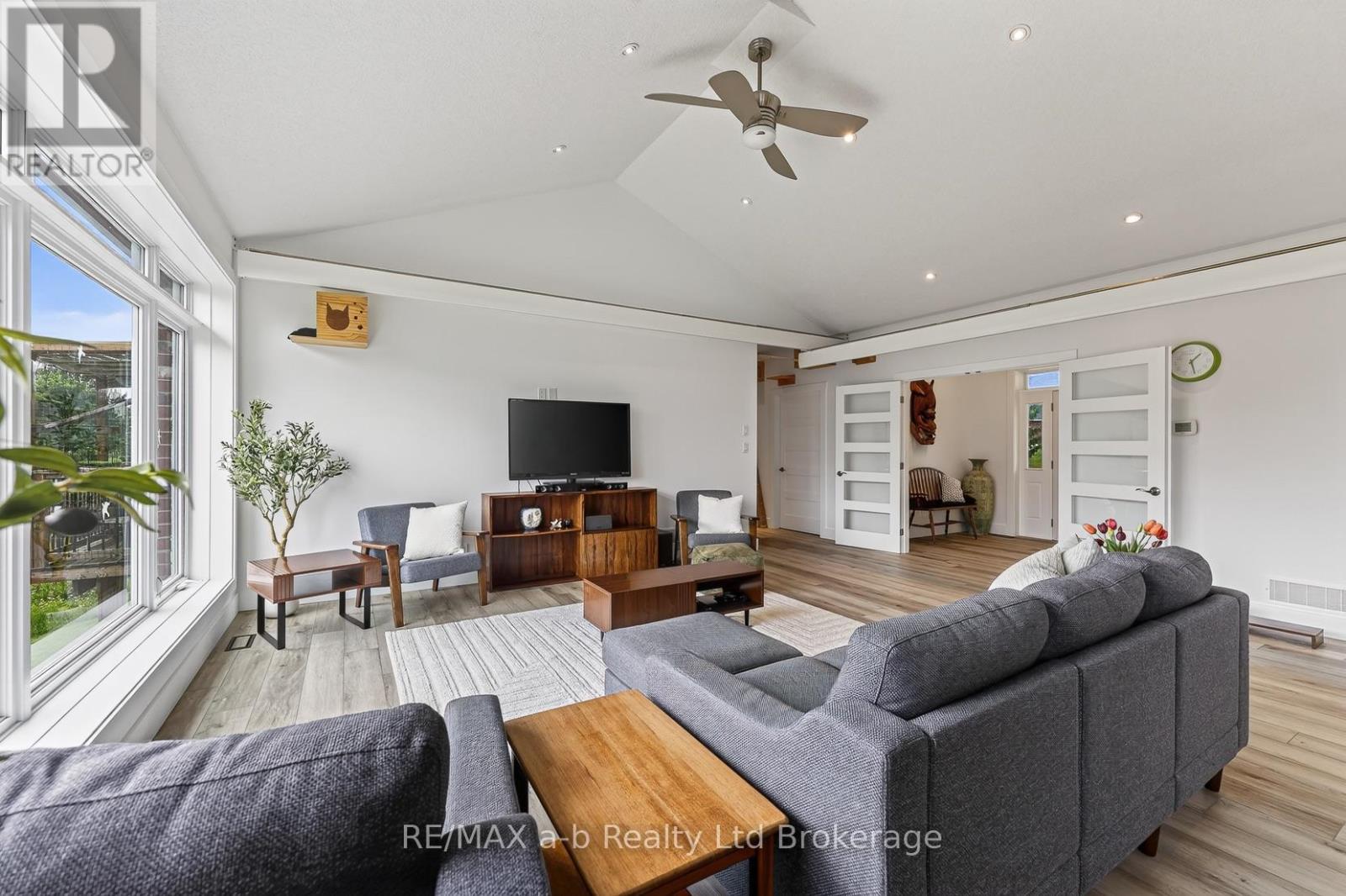 8827 Prince Street, Dutton/dunwich, Ontario  N0L 1P0 - Photo 11 - X13675684