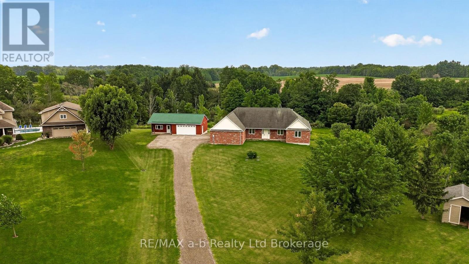 8827 Prince Street, Dutton/dunwich, Ontario  N0L 1P0 - Photo 2 - X13675684