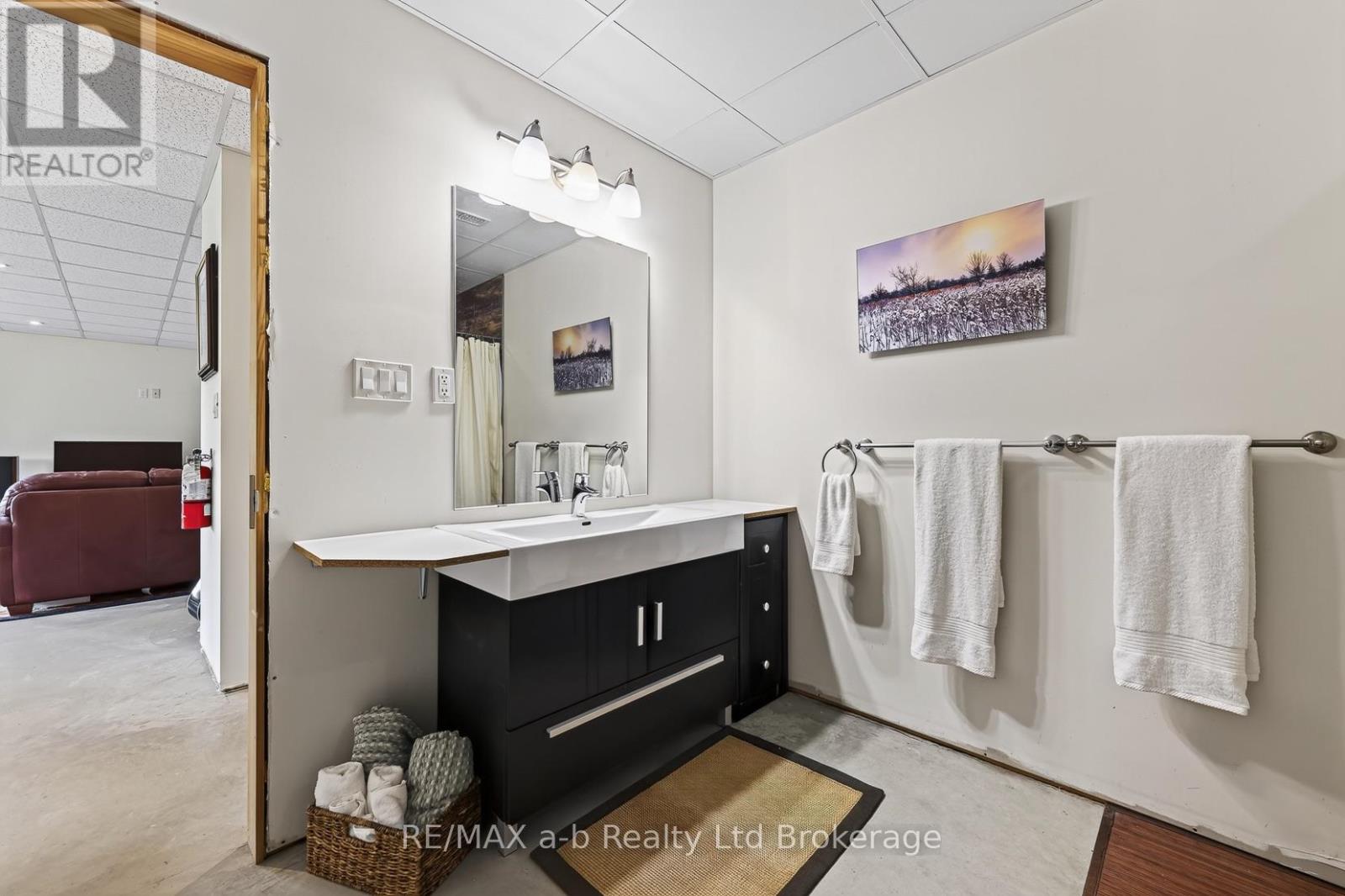 8827 Prince Street, Dutton/dunwich, Ontario  N0L 1P0 - Photo 32 - X13675684