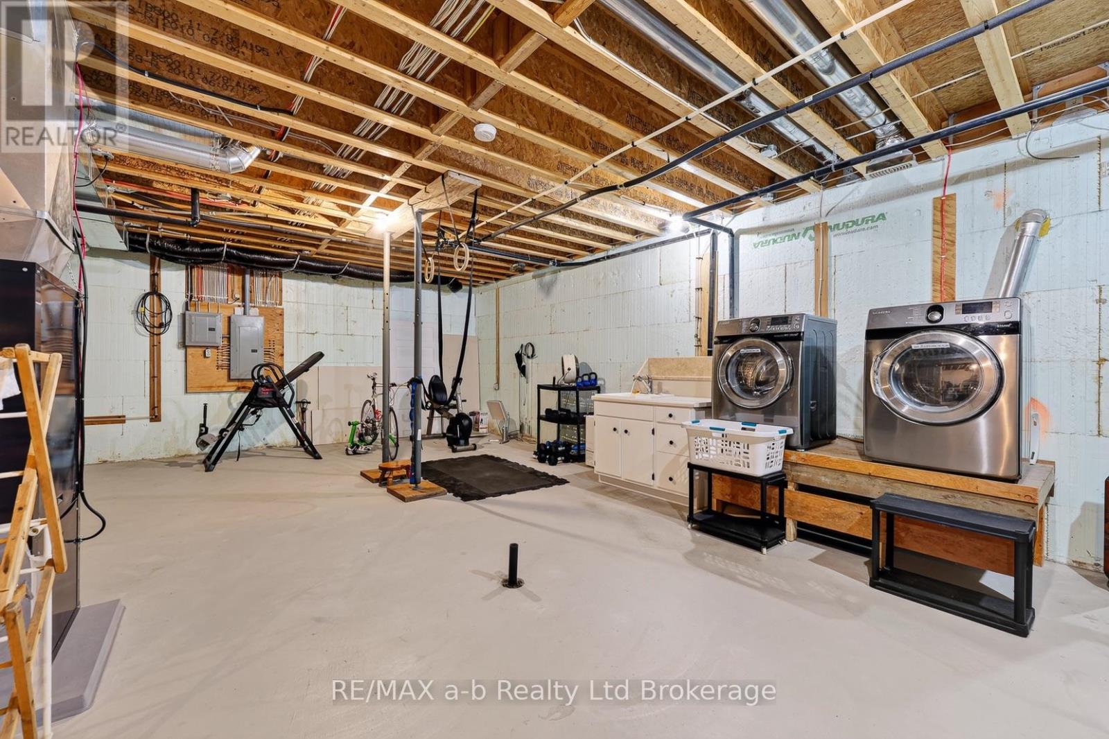 8827 Prince Street, Dutton/dunwich, Ontario  N0L 1P0 - Photo 35 - X13675684