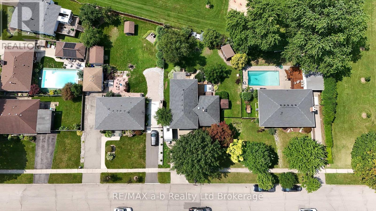 269 Ferncrest Road, Woodstock, Ontario  N4S 7S6 - Photo 4 - X13675704