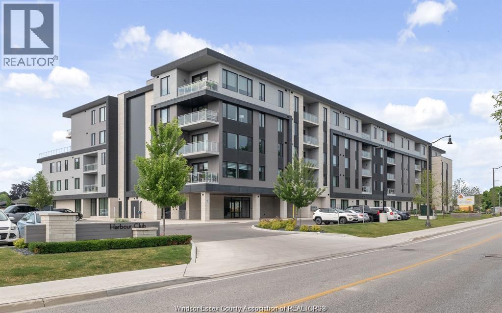 MLS# 26019776: 14400 TECUMSEH ROAD East Unit# 301, Tecumseh, Canada