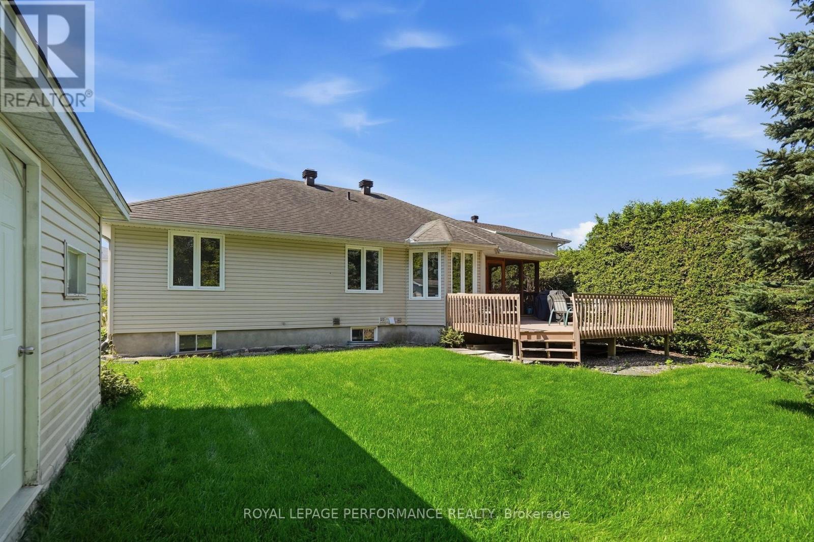390 Albert Street, Hawkesbury, Ontario K6A 3J8 - Photo 34 - X13675648