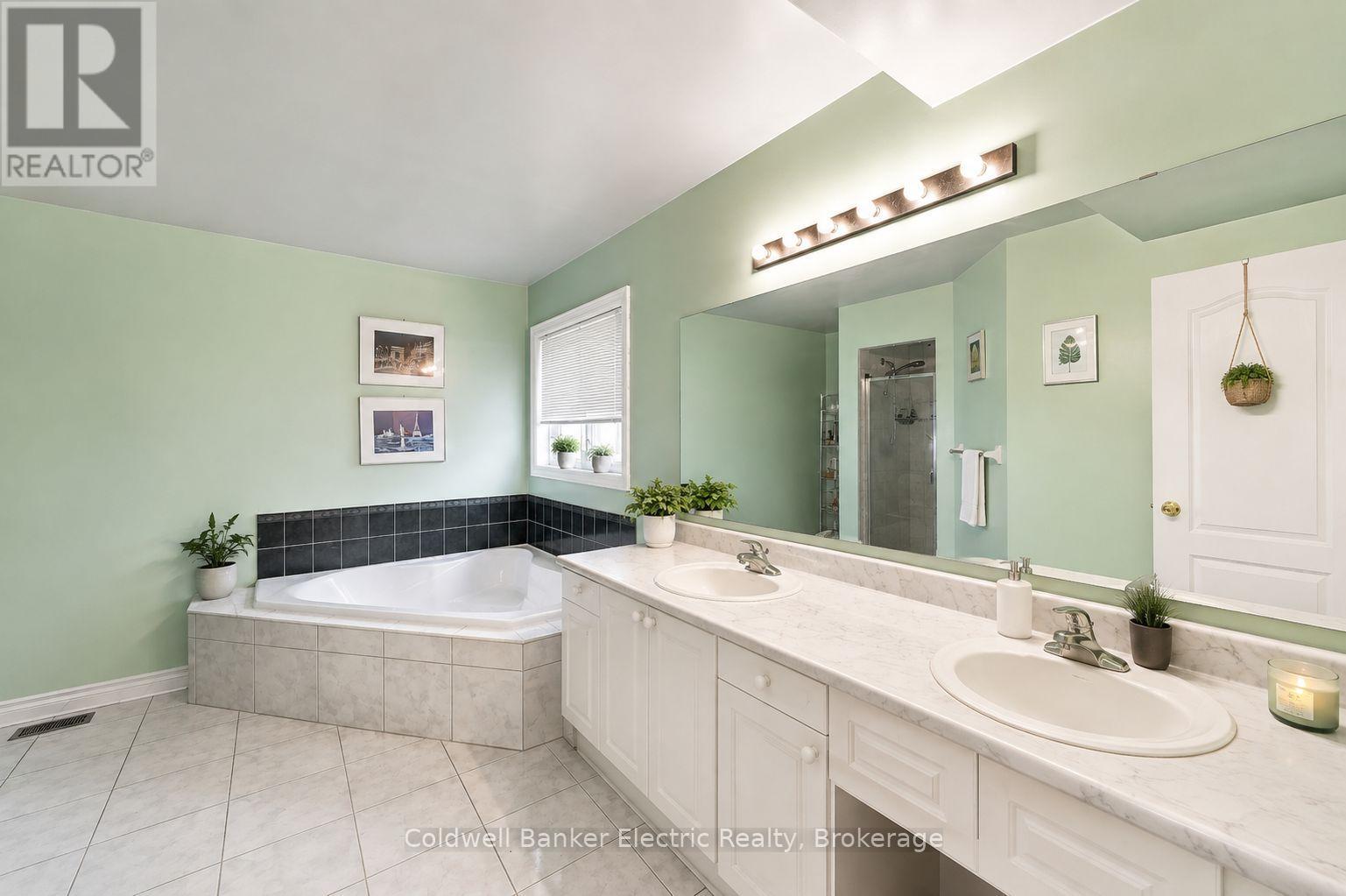 69 Downey Drive, Whitby, Ontario  L1M 1J6 - Photo 32 - E13675620
