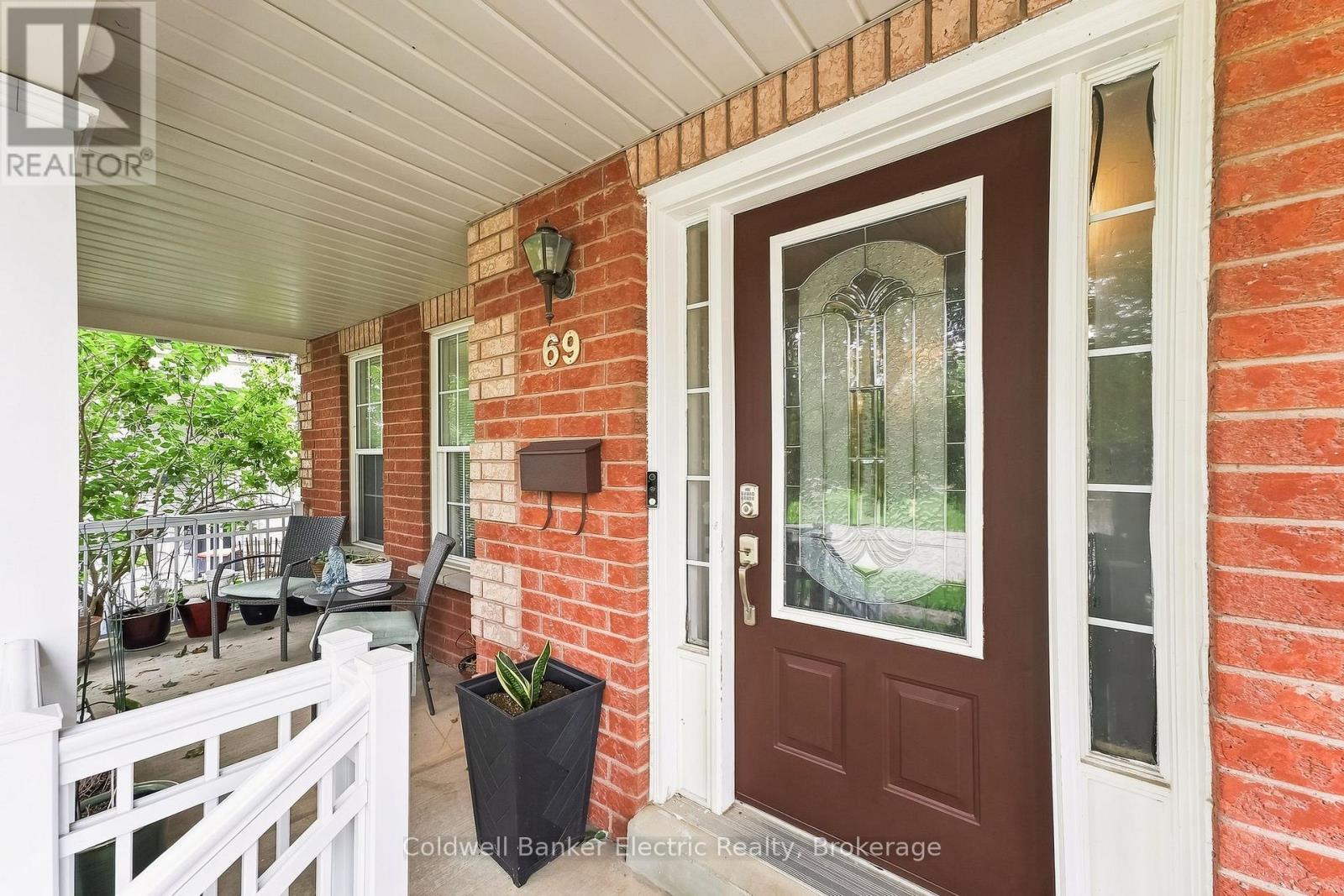 69 Downey Drive, Whitby, Ontario  L1M 1J6 - Photo 9 - E13675620