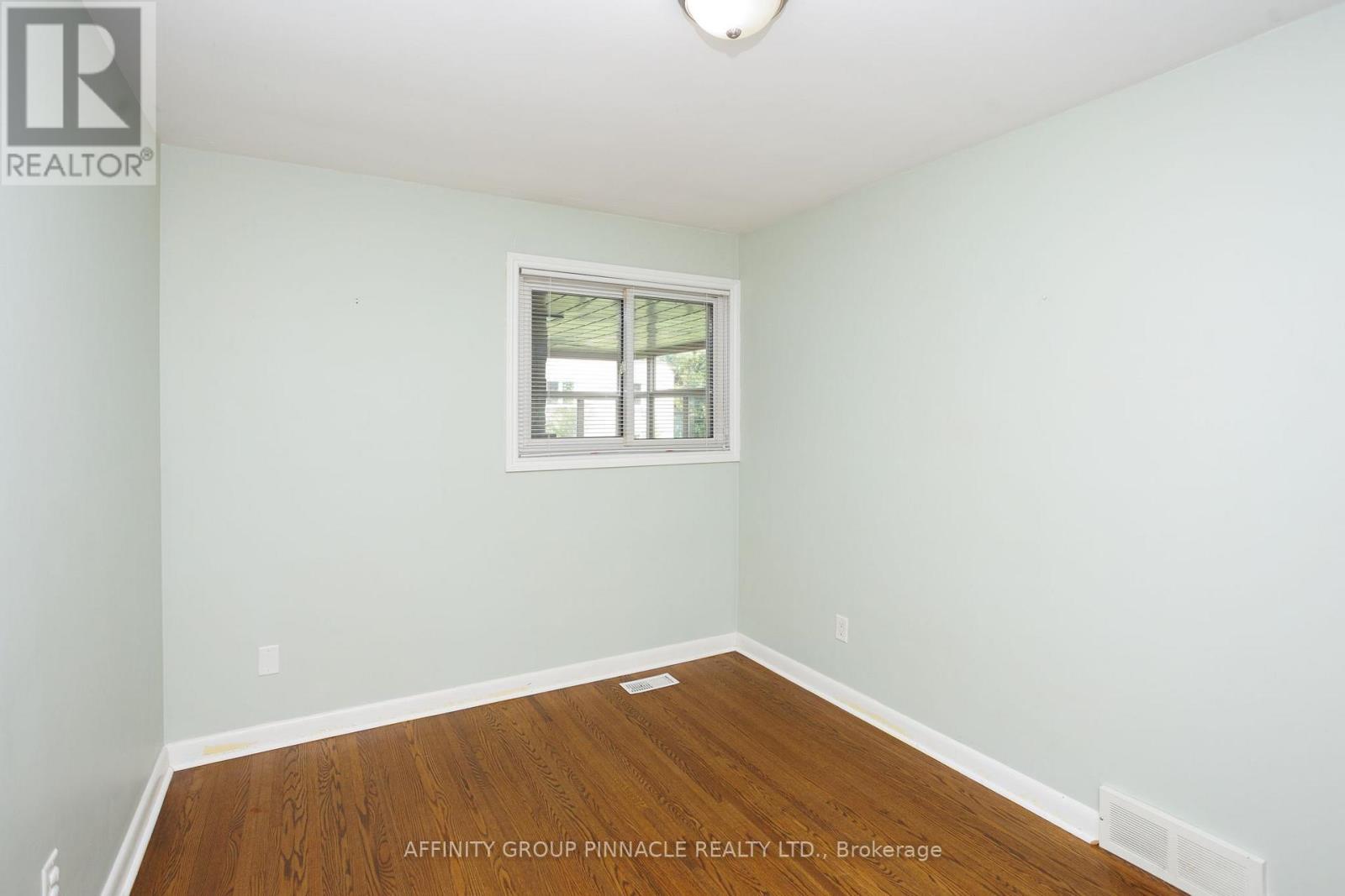 40 Switzer Drive, Oshawa, Ontario  L1G 3J1 - Photo 17 - E13675732