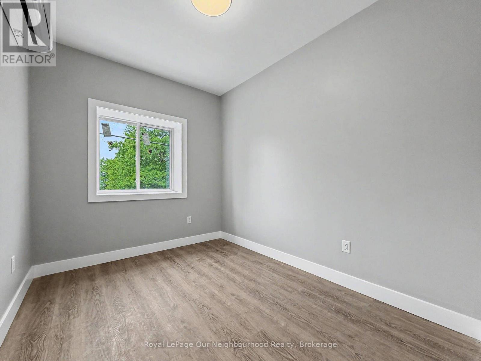 6 - 199 Pine Street, Tay, Ontario  L0K 2C0 - Photo 10 - S13675762