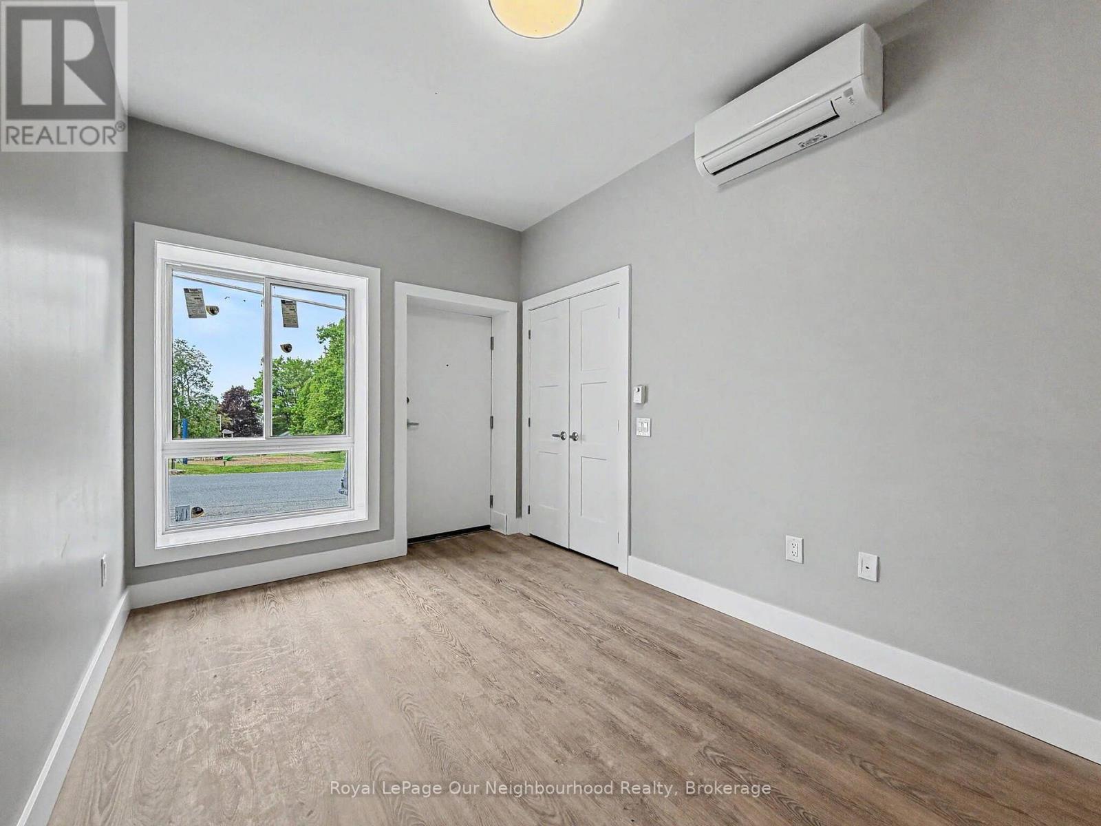 6 - 199 Pine Street, Tay, Ontario  L0K 2C0 - Photo 7 - S13675762