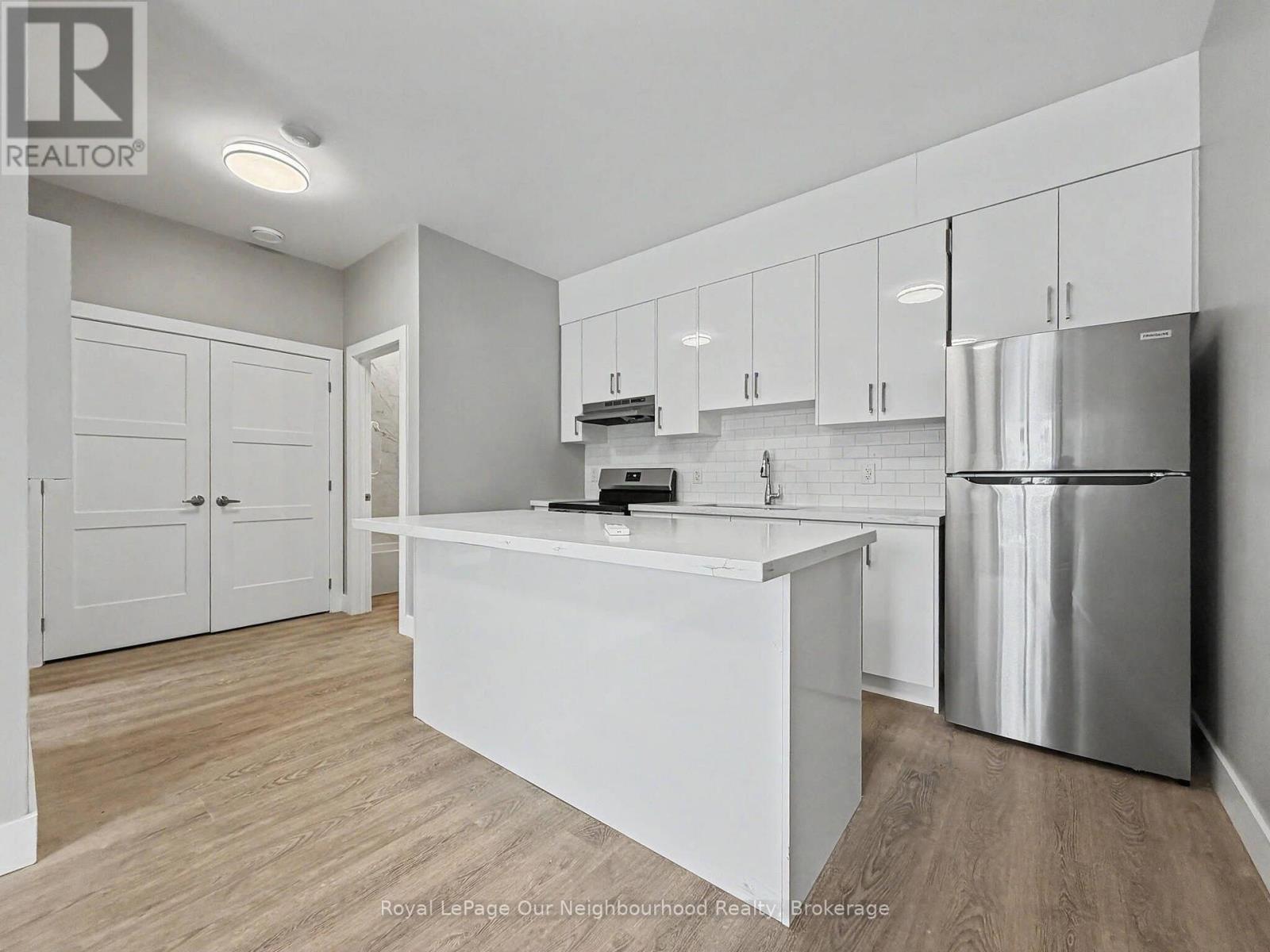 6 - 199 Pine Street, Tay, Ontario  L0K 2C0 - Photo 8 - S13675762