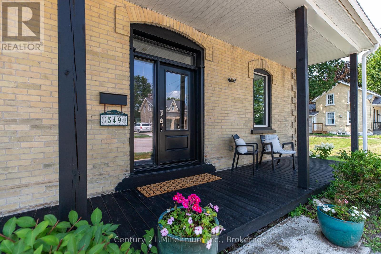 549 Louisa Street, West Grey, Ontario  N0G 1C0 - Photo 5 - X13675634
