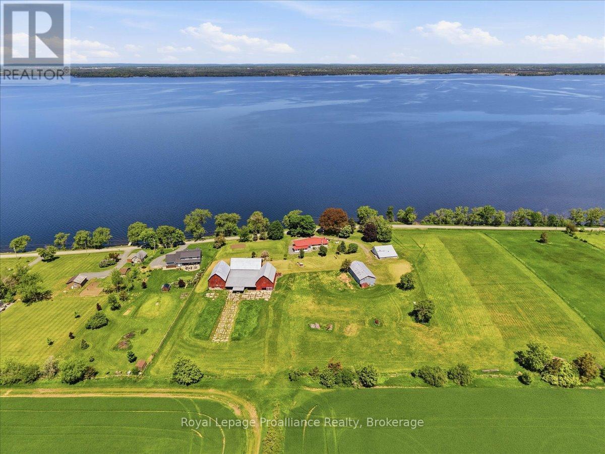 906 N Big Island Road, Prince Edward County, Ontario  K0K 1W0 - Photo 44 - X13675676