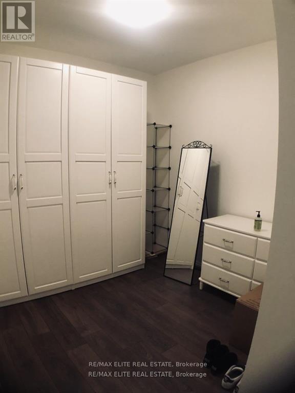 1901 - 45 Charles Street E, Toronto, Ontario  M4Y 0B8 - Photo 10 - C13675518