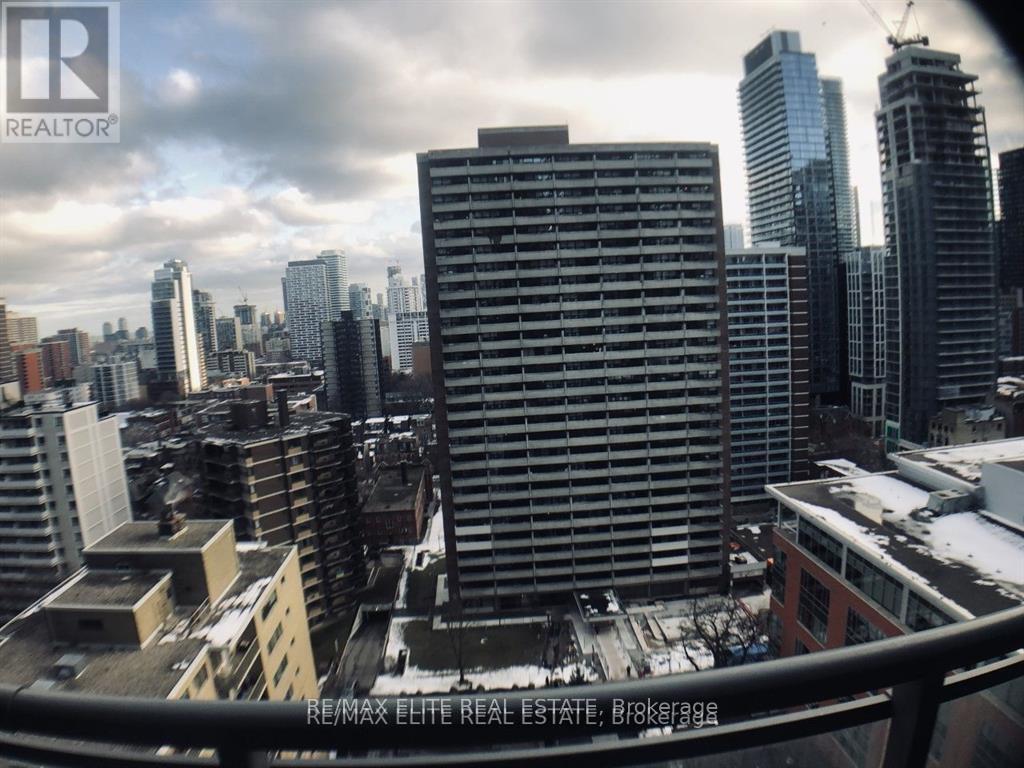 1901 - 45 Charles Street E, Toronto, Ontario  M4Y 0B8 - Photo 11 - C13675518