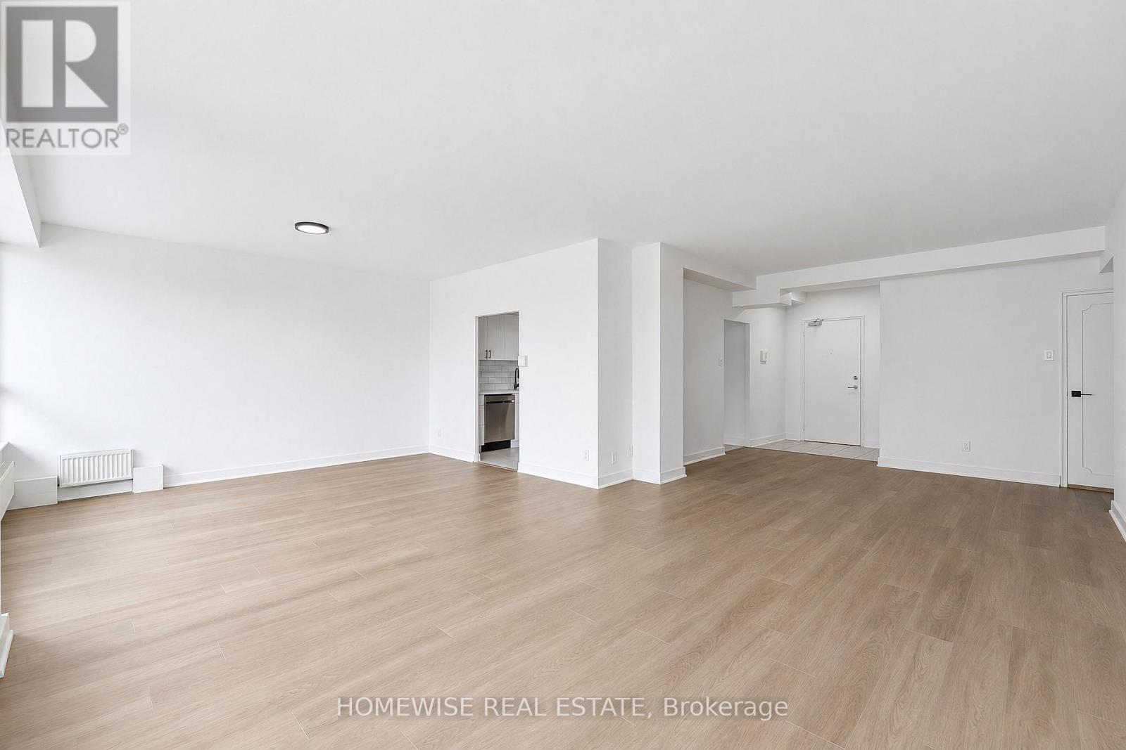 307 - 2500 Bathurst Street, Toronto, Ontario  M6B 2Y8 - Photo 11 - C13675670