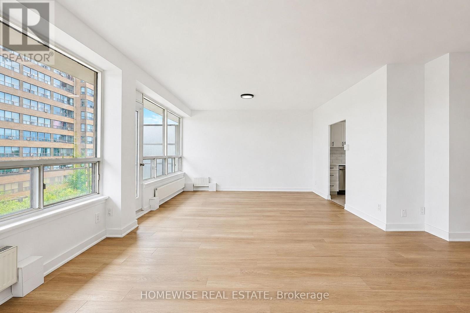 307 - 2500 Bathurst Street, Toronto, Ontario  M6B 2Y8 - Photo 12 - C13675670