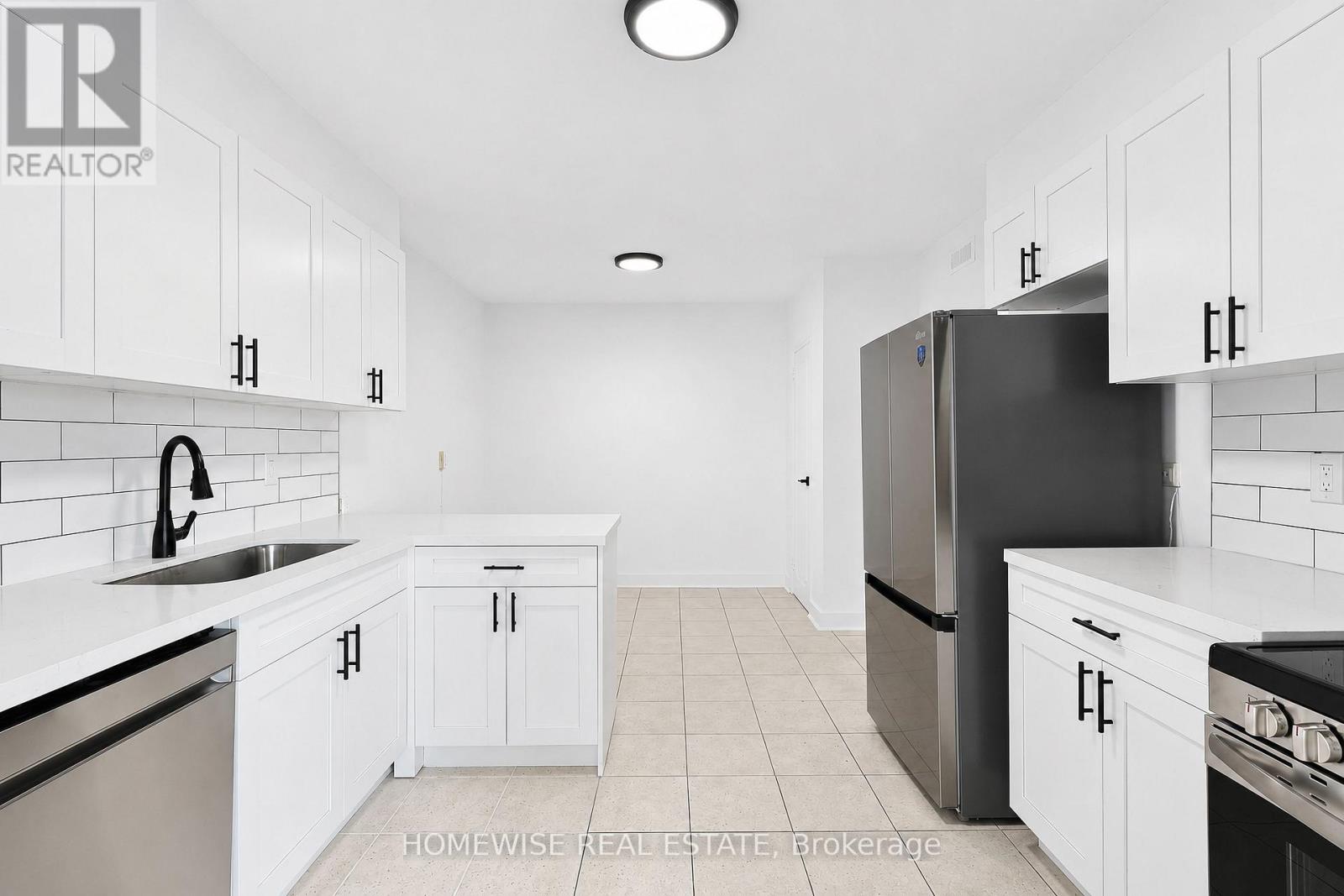 307 - 2500 Bathurst Street, Toronto, Ontario  M6B 2Y8 - Photo 5 - C13675670