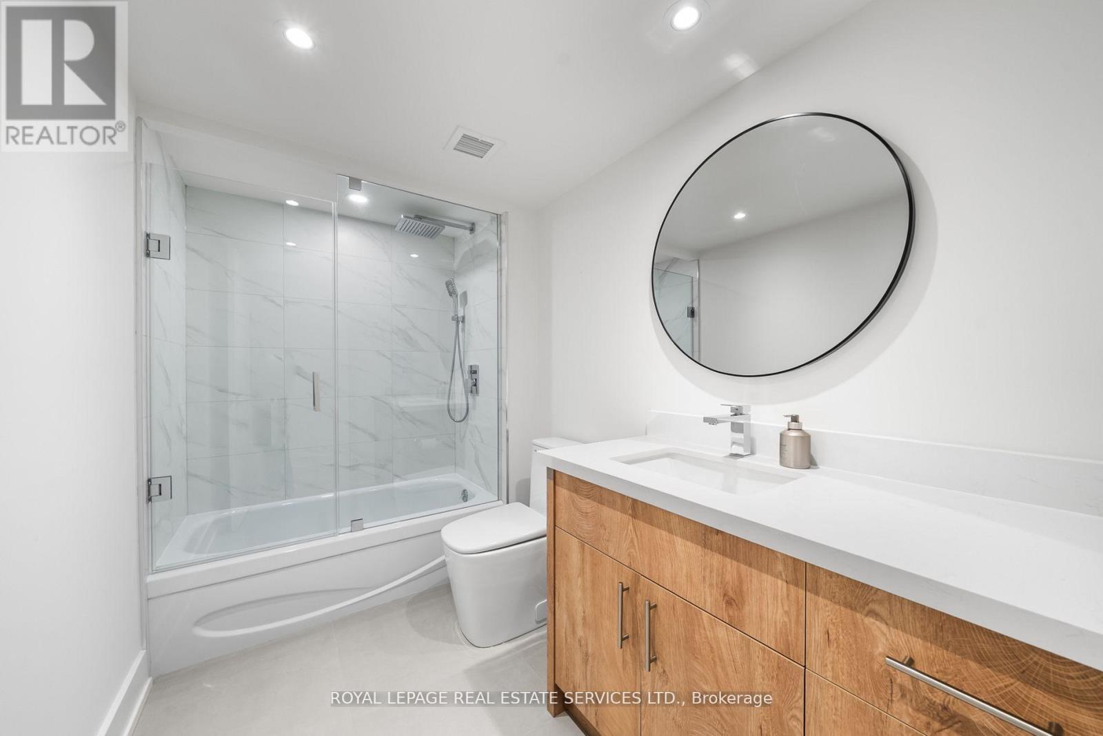 2008 - 175 Cumberland Street, Toronto, Ontario  M5R 3M9 - Photo 17 - C13675824