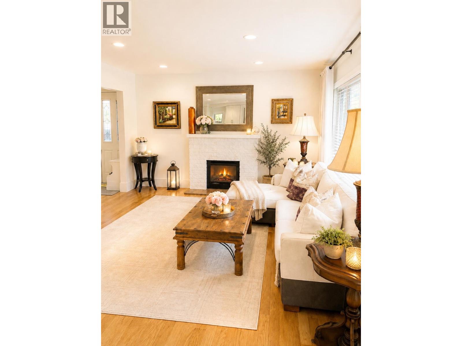 424 Culzean Place, Port Moody, British Columbia V3H 1E5 - Photo 2 - R3155776