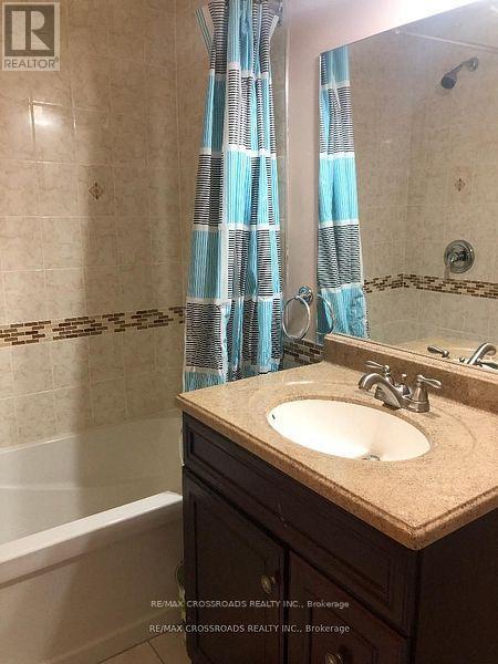 5a Gaudi Road, Toronto, Ontario M1B 5Y3 - Photo 13 - E13675604
