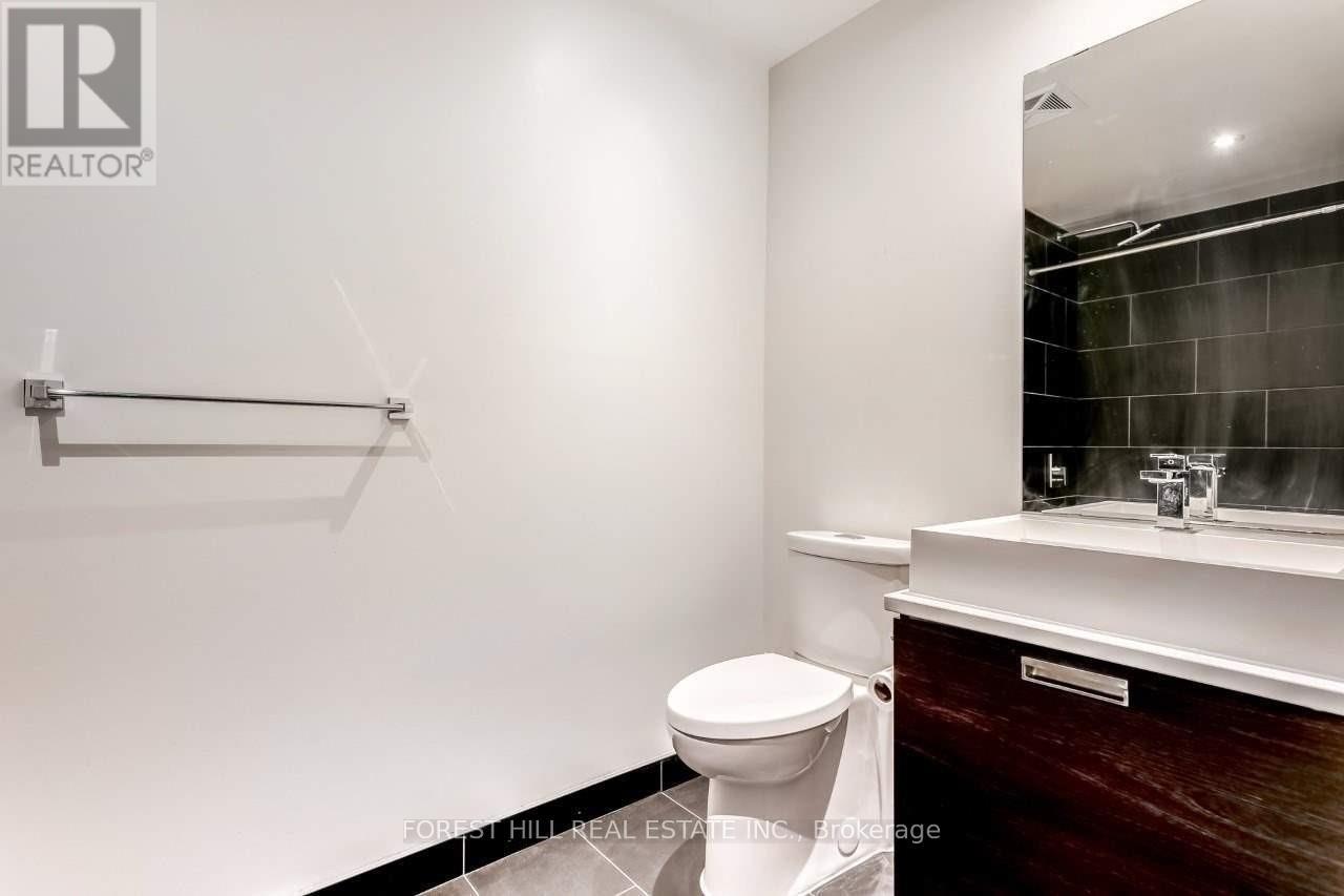 212 - 246 Logan Avenue, Toronto, Ontario  M4M 0E9 - Photo 12 - E13675630