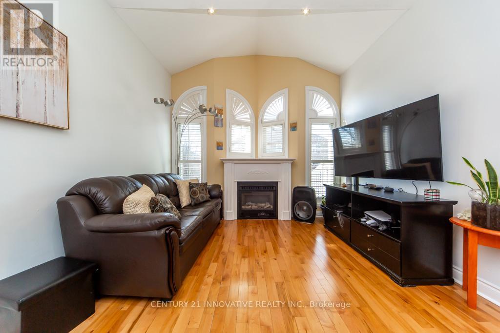 2504 Prestonvale Road, Clarington, Ontario  L1E 1V9 - Photo 14 - E13675672