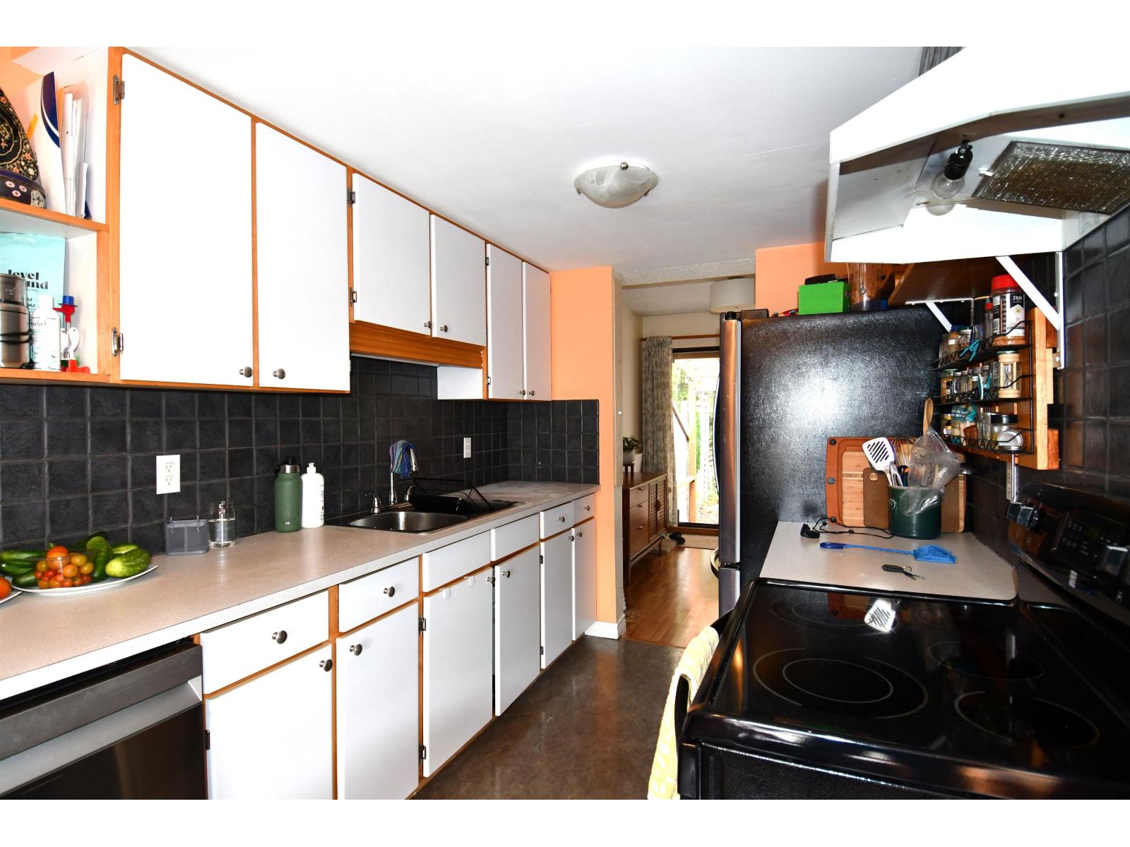 15855 Alder Place, Surrey, British Columbia  V4A 5J1 - Photo 9 - R3155464