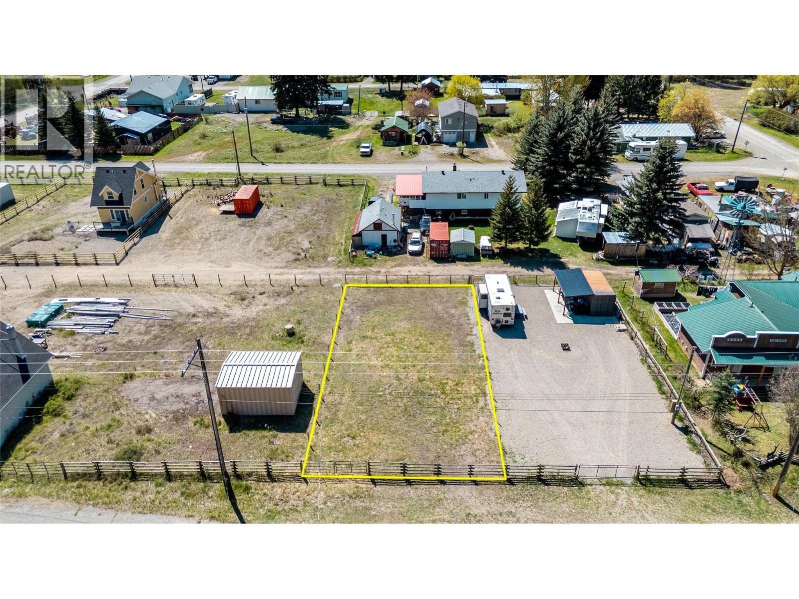 1827 Main Street, Coalmont-Tulameen, British Columbia  V0X 1W0 - Photo 1 - 10397620