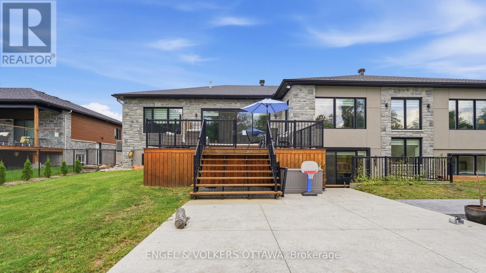 517-517b Shoreway Drive, Ottawa, Ontario  K4P 0G3 - Photo 41 - X13675540
