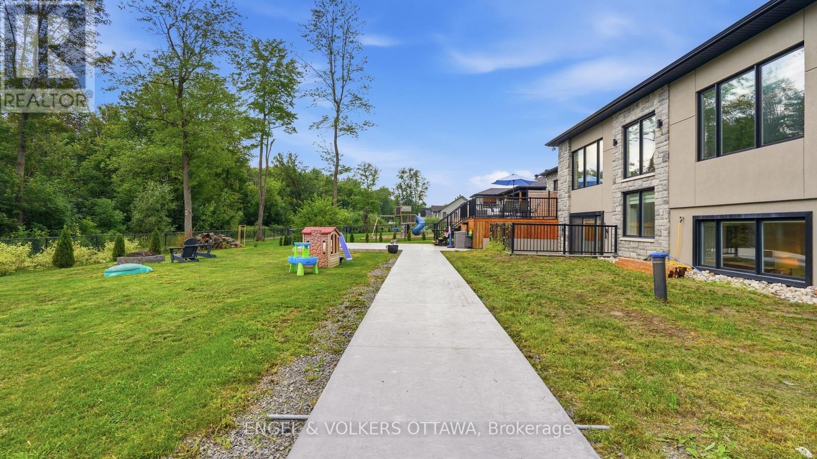 517-517b Shoreway Drive, Ottawa, Ontario  K4P 0G3 - Photo 43 - X13675540
