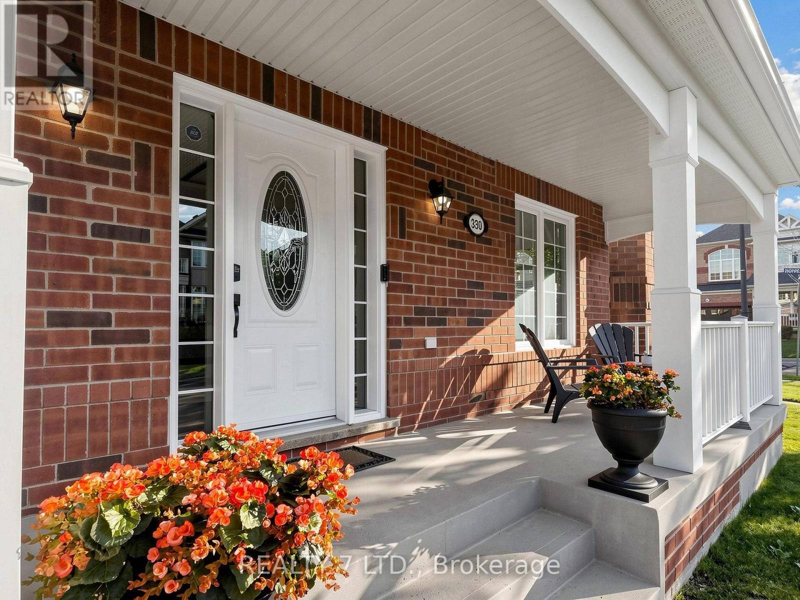 330 Cheryl Mews Boulevard, Newmarket, Ontario  L3X 3J6 - Photo 5 - N13675642