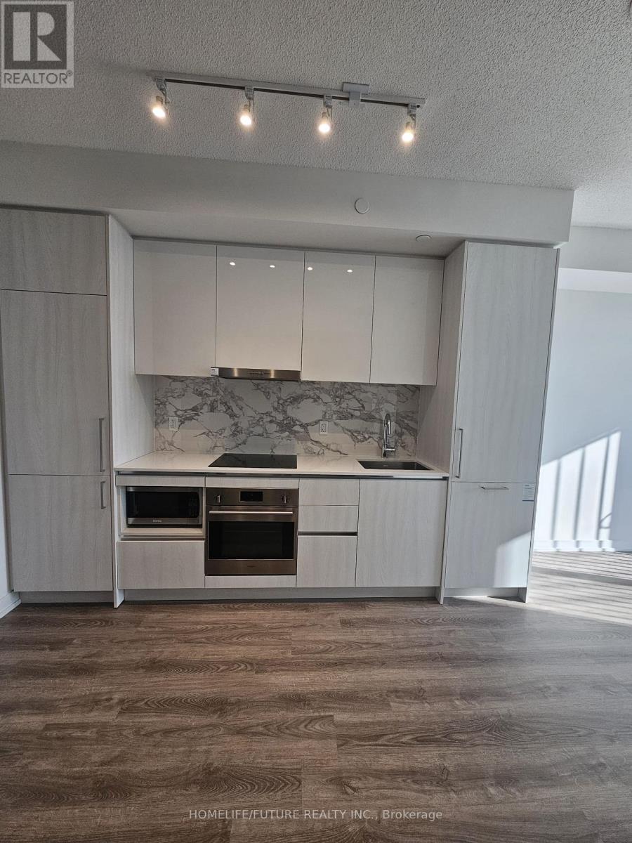 4510 - 195 Commerce Street, Vaughan, Ontario L4K 0P9 - Photo 2 - N13675720