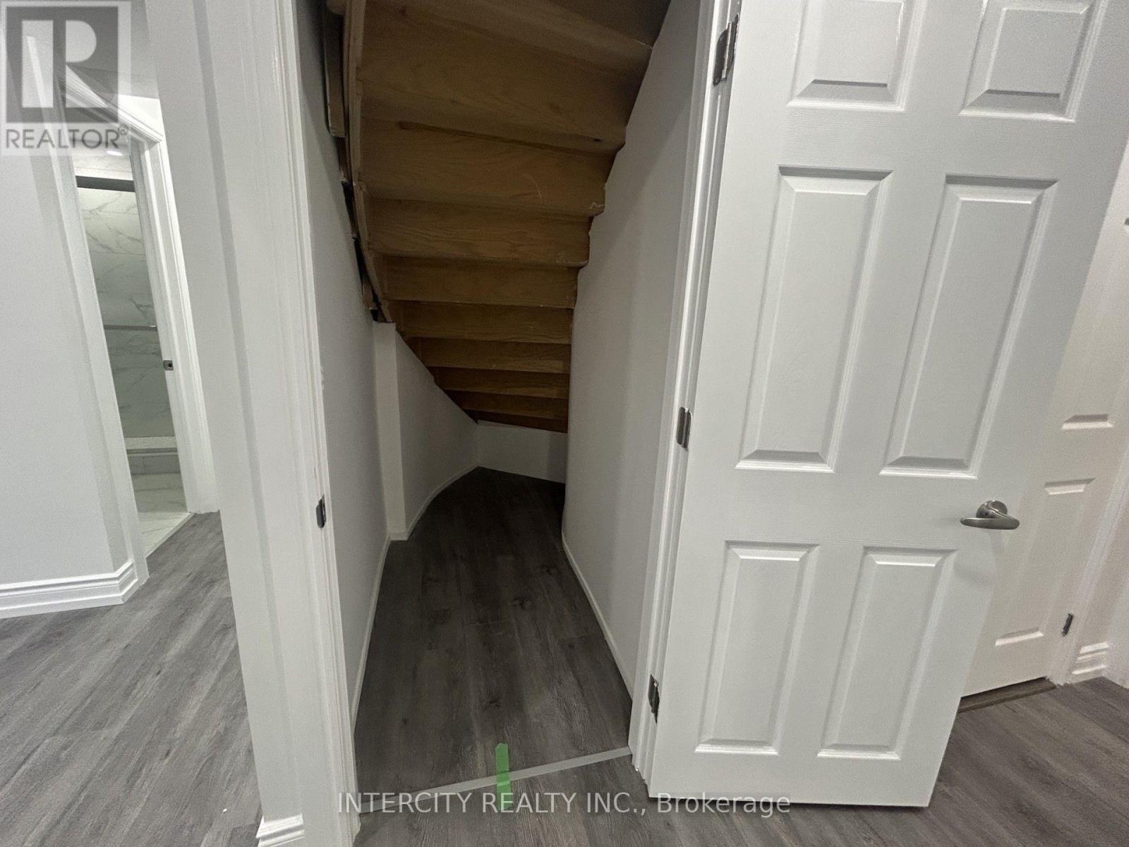 Basement - 7 Empire Drive, Bradford West Gwillimbury, Ontario  L3Z 4J1 - Photo 8 - N13675758
