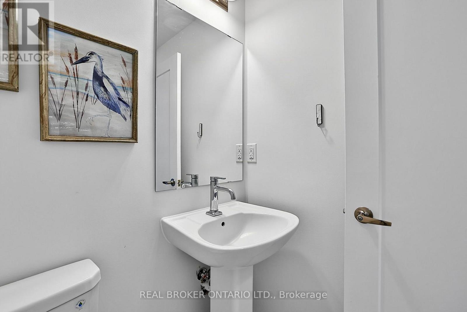 104 Lyall Stokes Circle, East Gwillimbury (Mt Albert), Ontario  L0G 1M0 - Photo 12 - N13675786