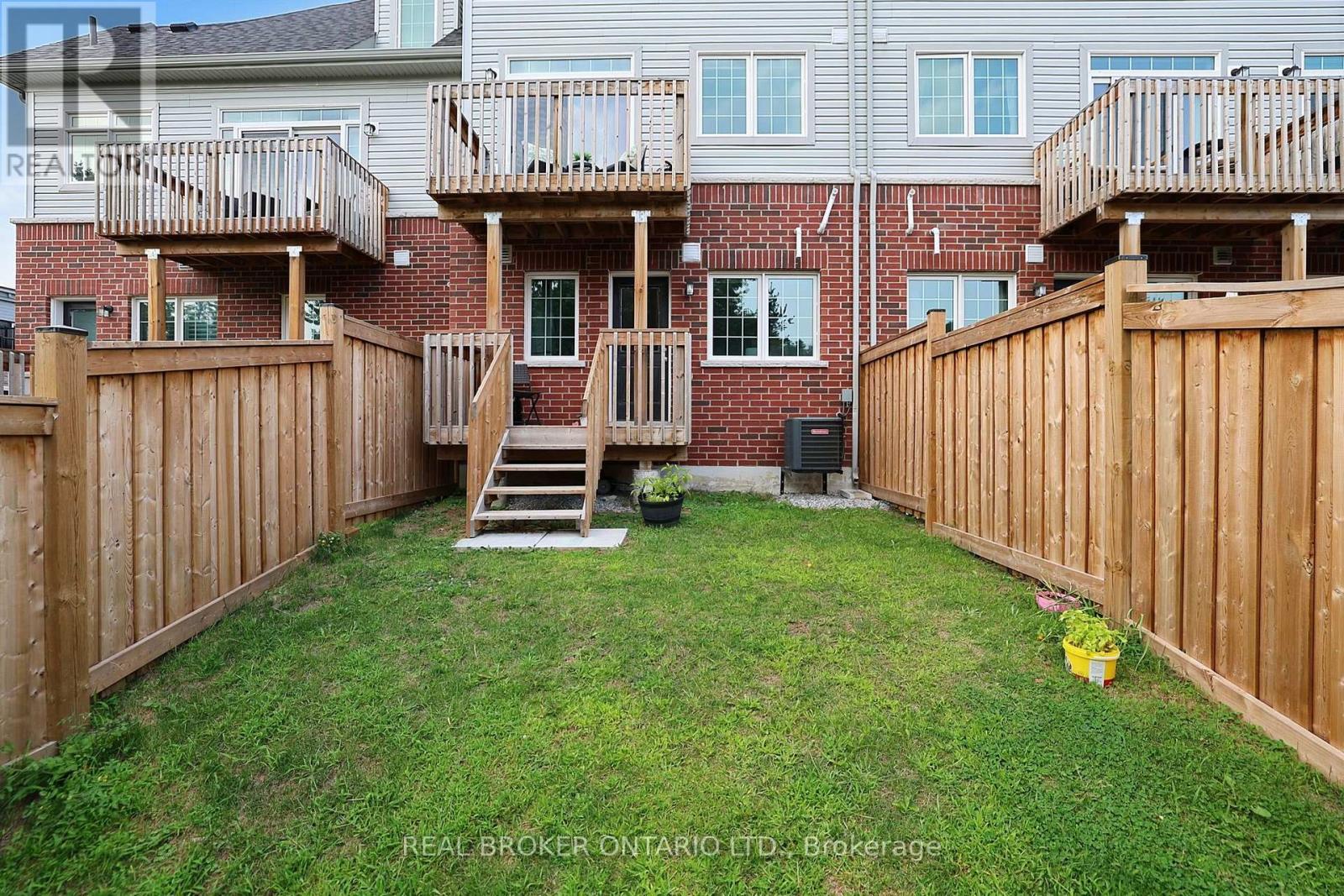 104 Lyall Stokes Circle, East Gwillimbury (Mt Albert), Ontario  L0G 1M0 - Photo 31 - N13675786
