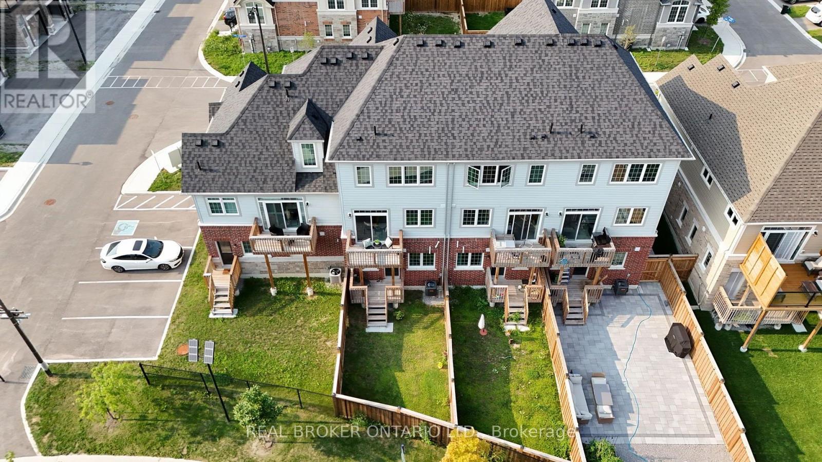 104 Lyall Stokes Circle, East Gwillimbury (Mt Albert), Ontario  L0G 1M0 - Photo 34 - N13675786
