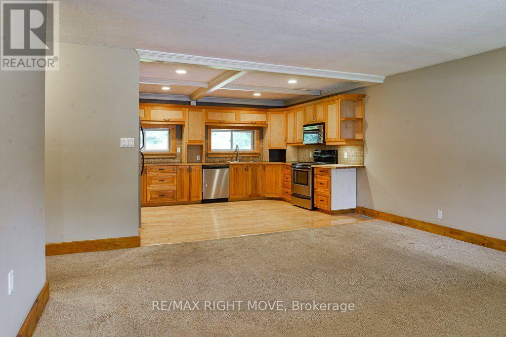 238 Mary Street, Orillia, Ontario  L3V 3E6 - Photo 11 - S13675522