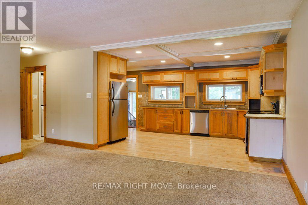 238 Mary Street, Orillia, Ontario  L3V 3E6 - Photo 16 - S13675522