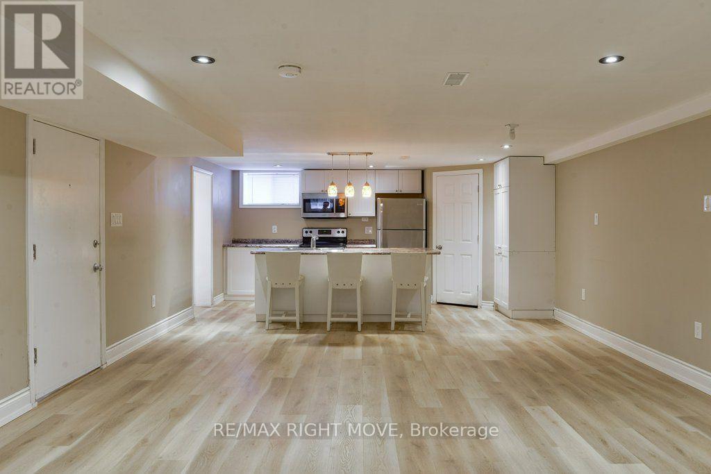 238 Mary Street, Orillia, Ontario  L3V 3E6 - Photo 27 - S13675522