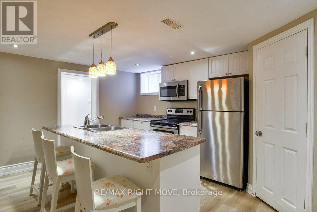 238 Mary Street, Orillia, Ontario  L3V 3E6 - Photo 31 - S13675522