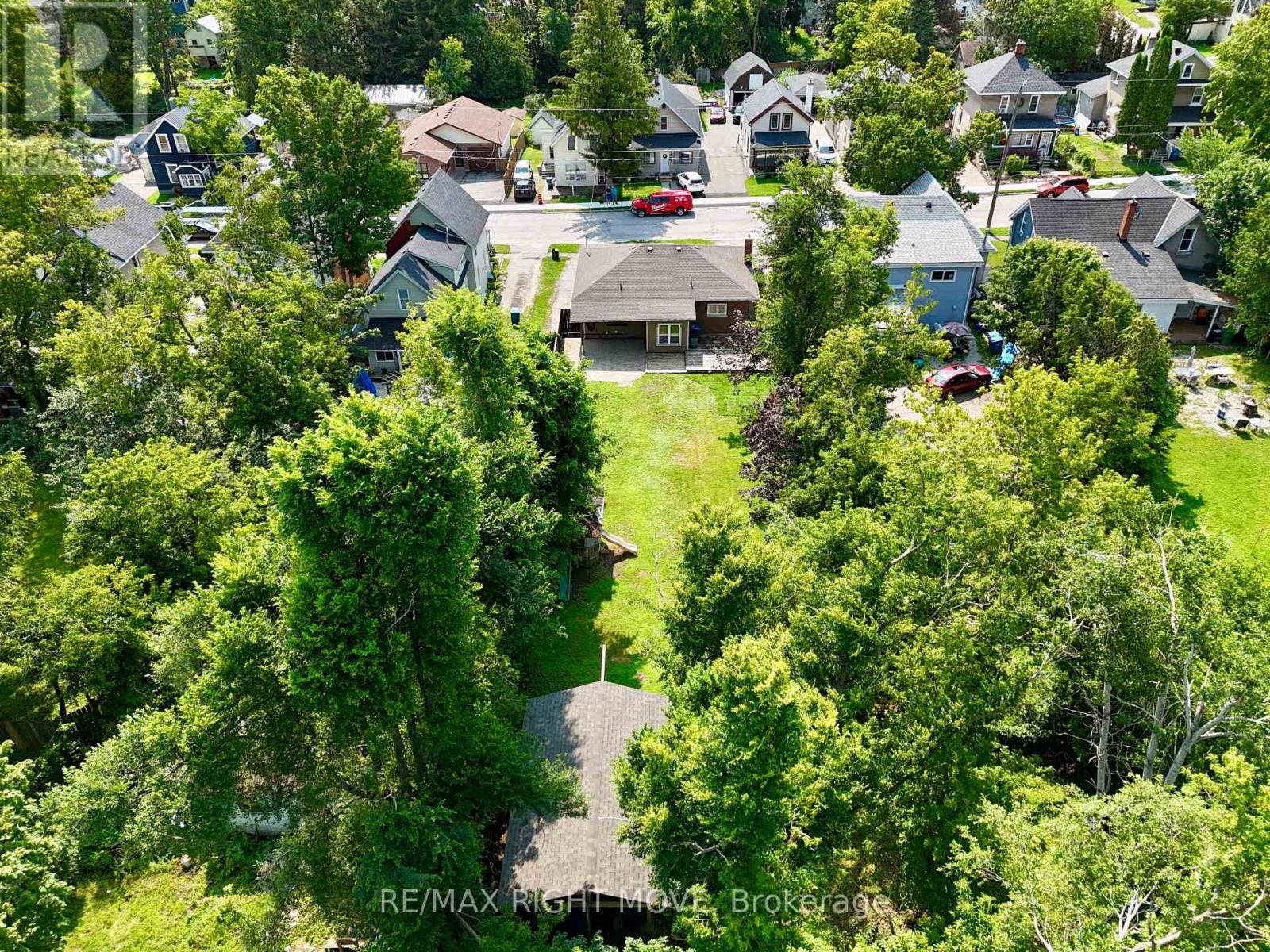238 Mary Street, Orillia, Ontario  L3V 3E6 - Photo 6 - S13675522