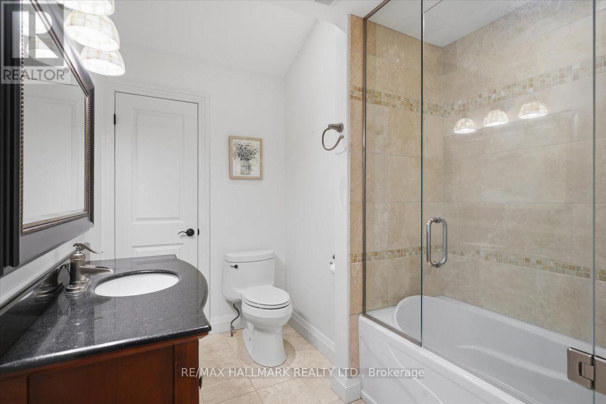 105 Duckworth Street, Barrie (Codrington), Ontario  L4M 3V9 - Photo 31 - S13675524