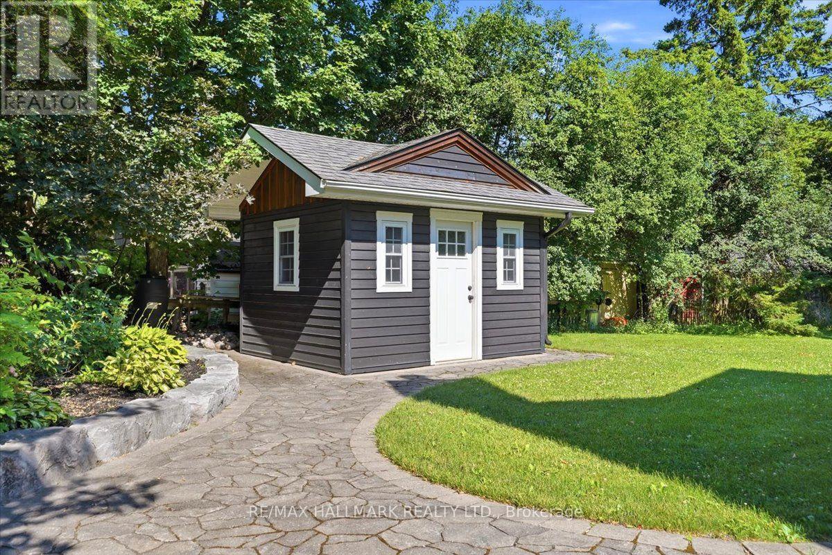 105 Duckworth Street, Barrie (Codrington), Ontario  L4M 3V9 - Photo 37 - S13675524