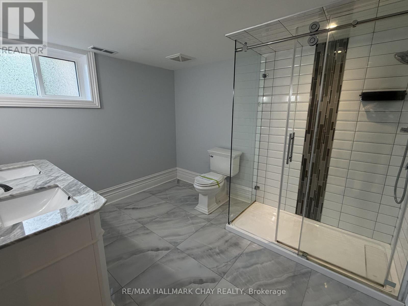 426 Highland Avenue, Orillia, Ontario  L3V 4E7 - Photo 24 - S13675538