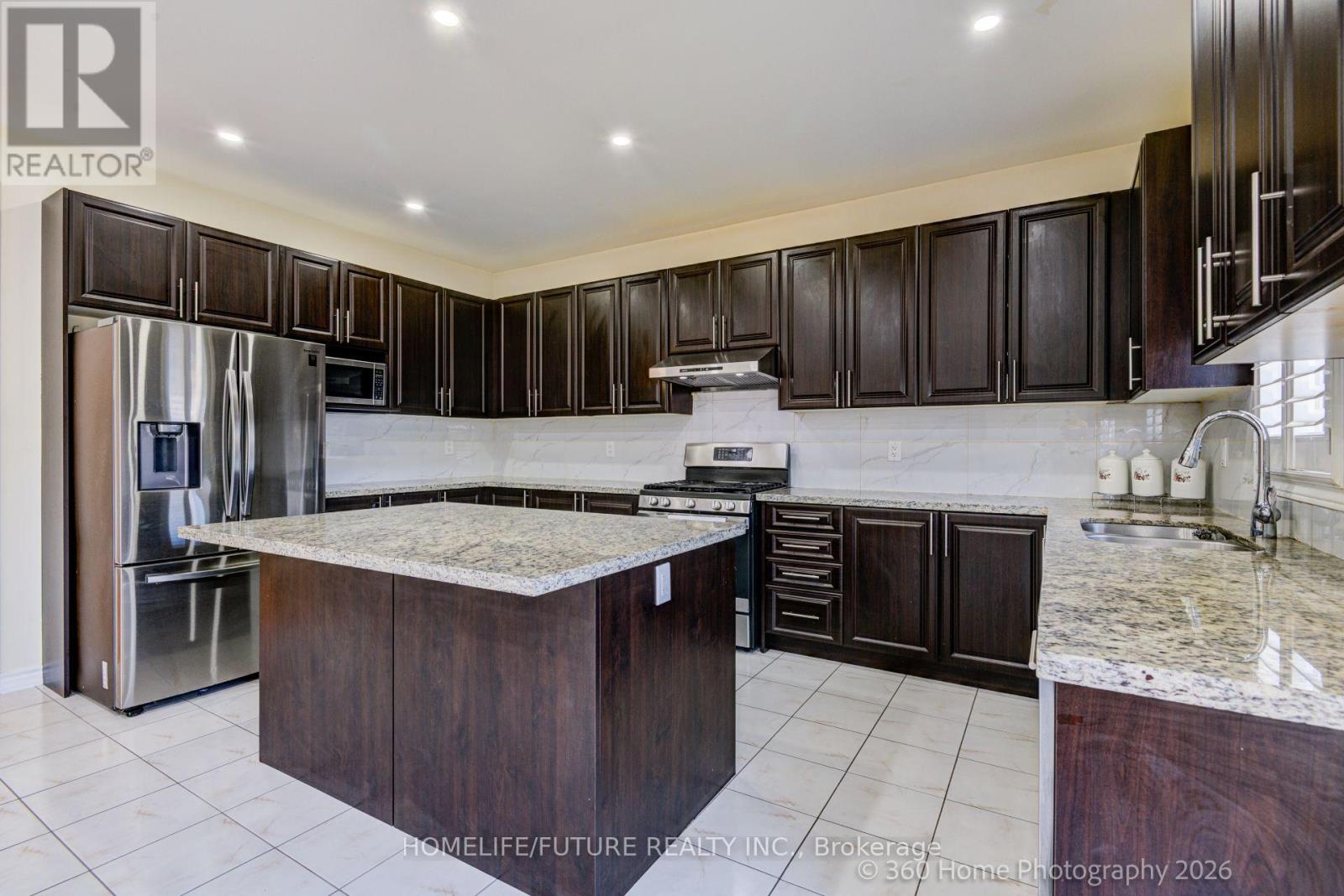 42 Samuel Crescent, Springwater, Ontario  L9X 2A4 - Photo 16 - S13675830